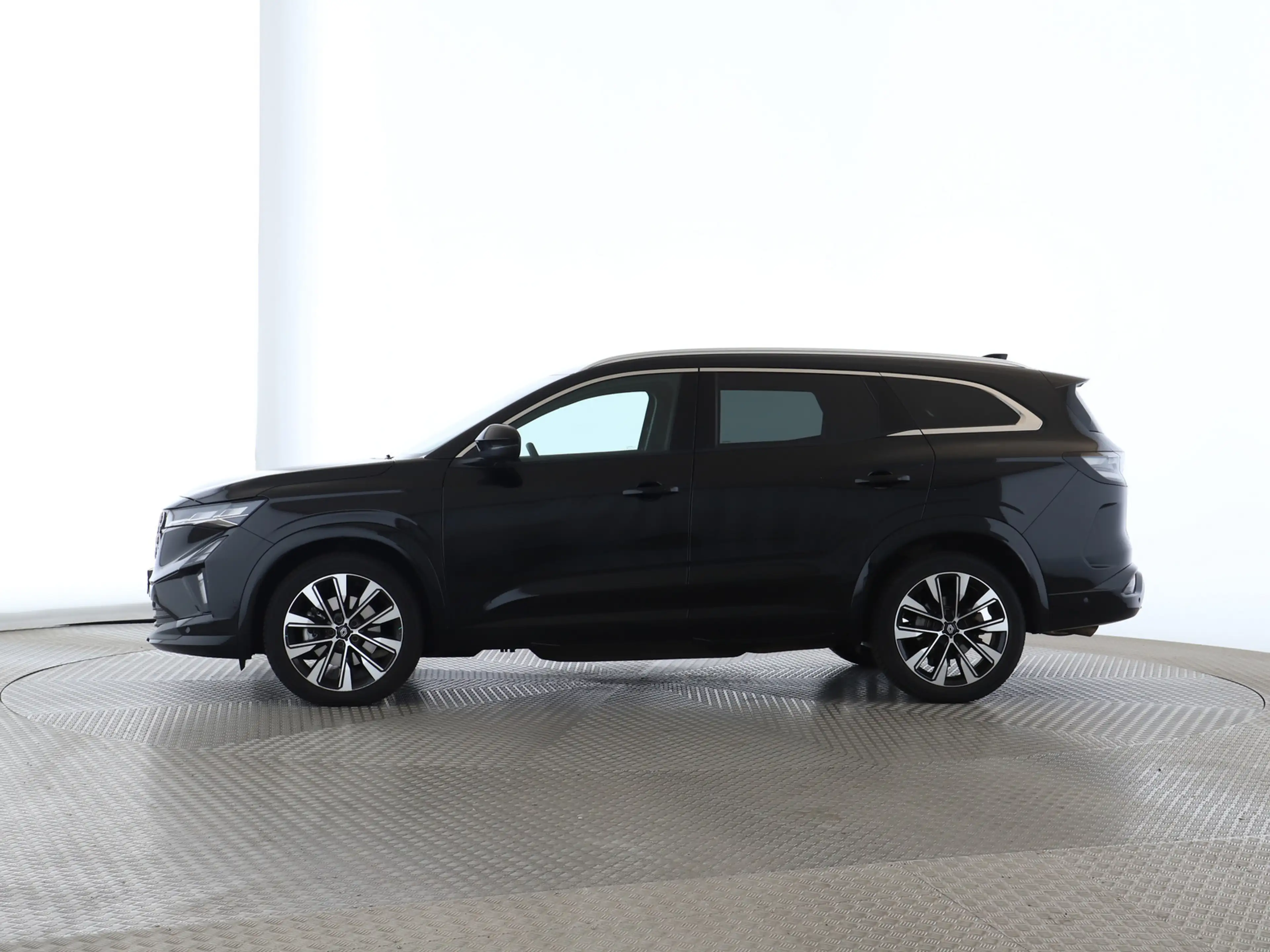 Renault Espace 6 Techno Full Hybrid E-Tech 200 7-Sitzer Winter Paket — photo 2
