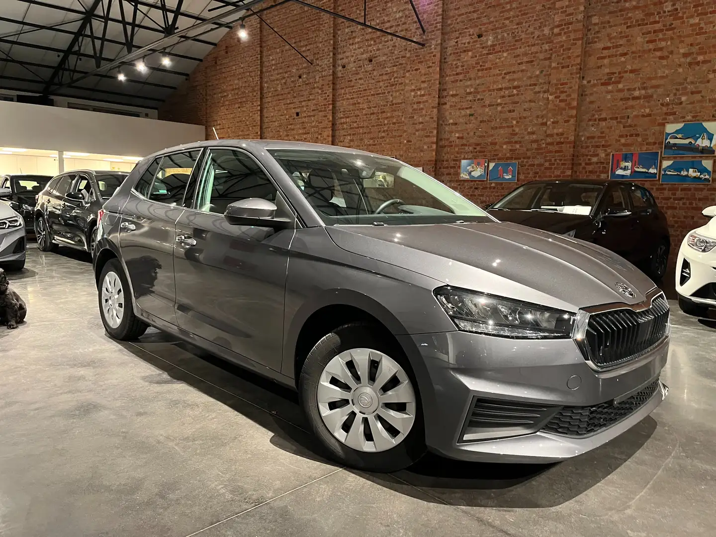 Skoda Fabia Fabia 1.0 MPI Ambition Grijs - 2