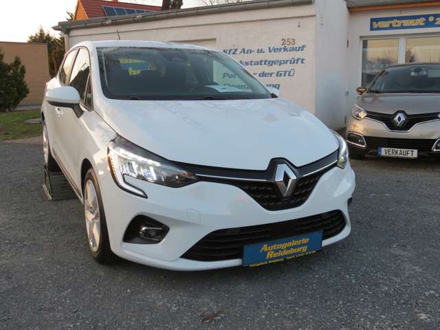 Imagine Renault Clio Business Edition 19Tkm!!LED!Navi!!Neues Modell