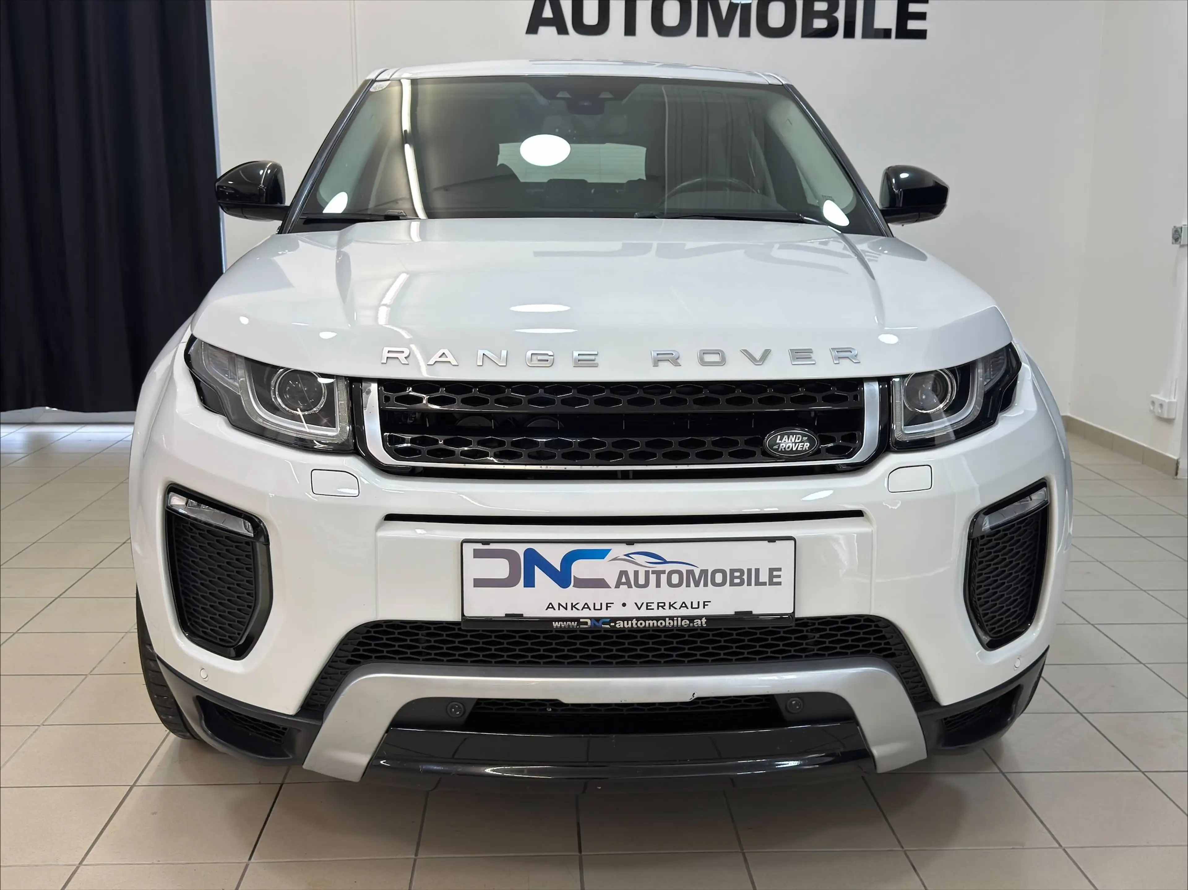 Land Rover Range Rover Evoque SE Dynamic 2,0 TD4 Aut. — photo 3
