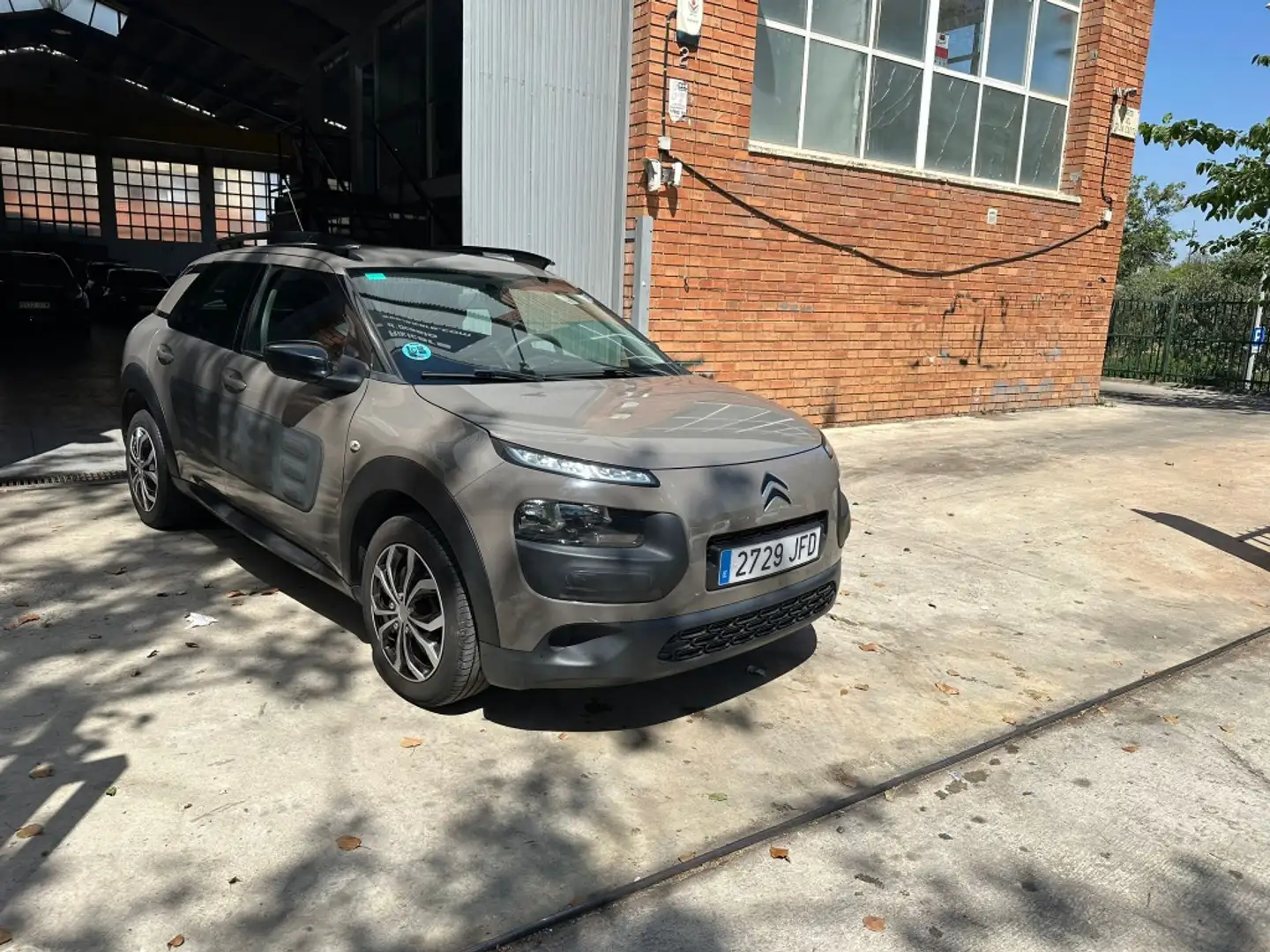 Citroen C4 Cactus 1.2 PureTech Feel S&S Fine ETG 82 Beige - 1