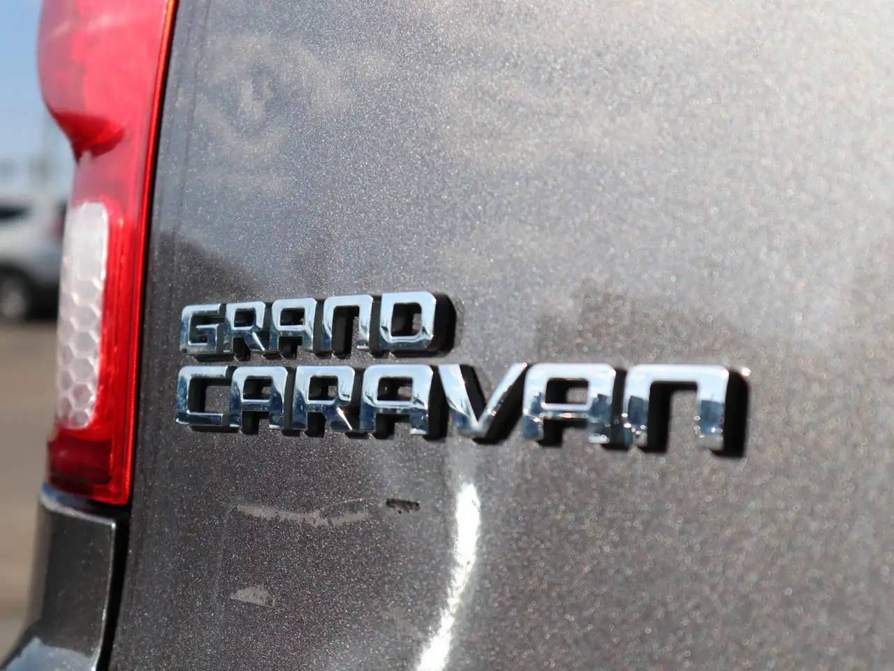 Dodge Grand Caravan снимка Dodge Grand Caravan