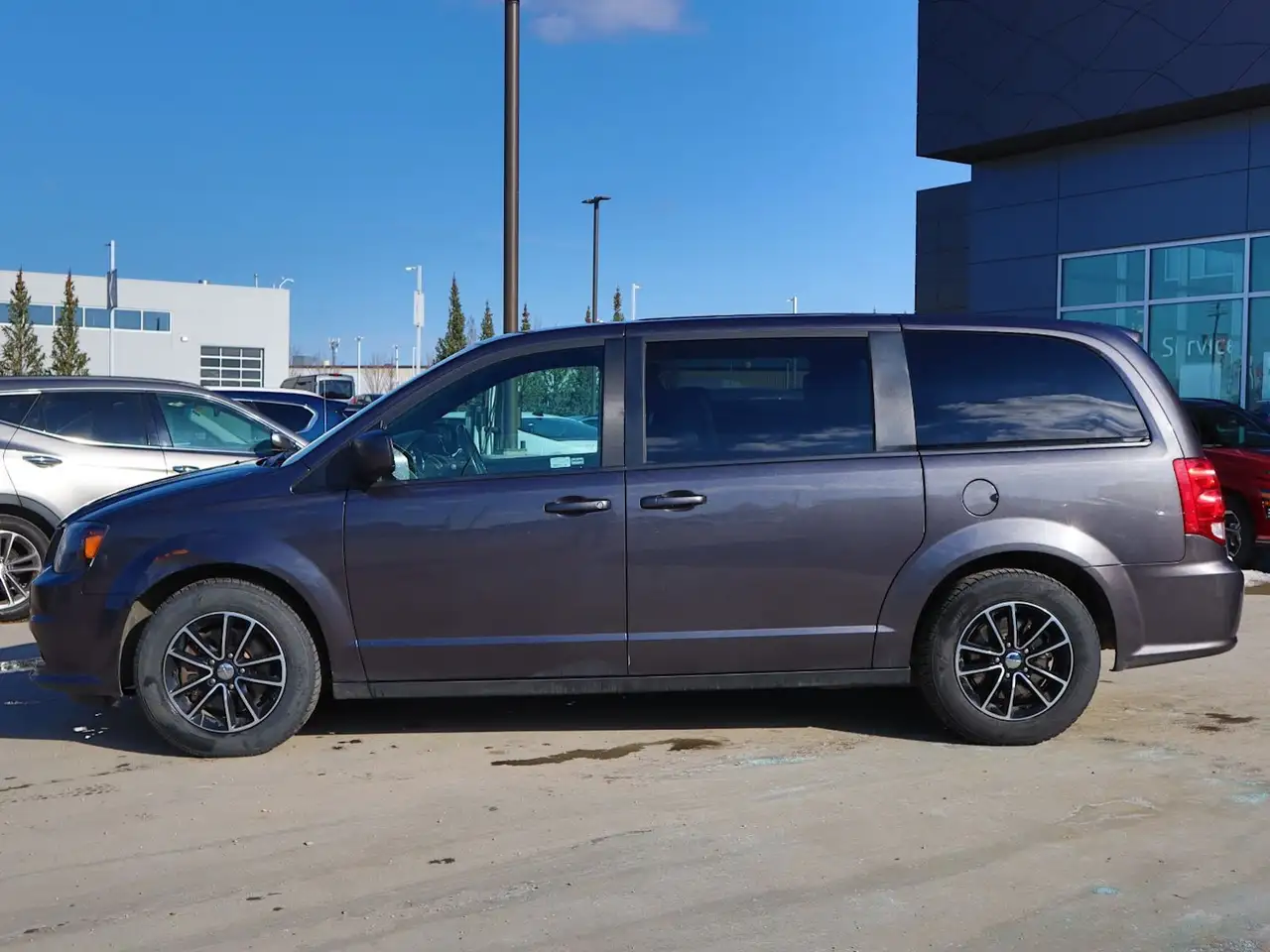 Dodge Grand Caravan снимка Dodge Grand Caravan