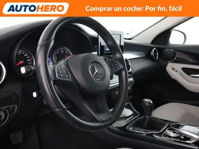 Mercedes-Benz C-Class view 12