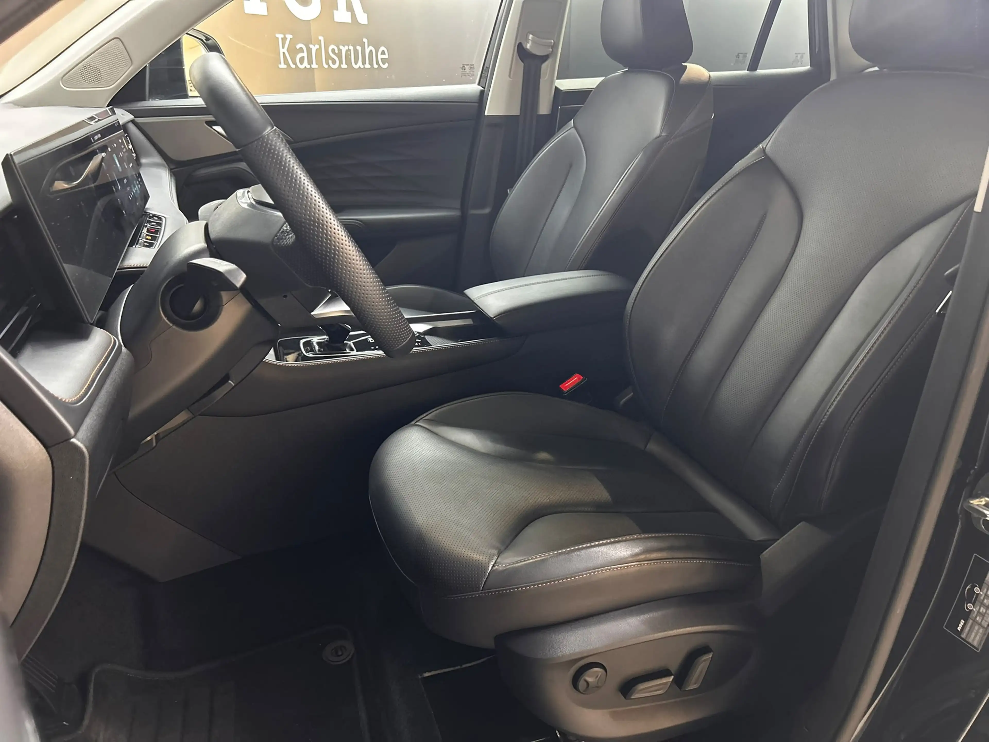 MG HS 1.5 TGDI Luxury >NAV+360+VIRTU+ACC+LEDER+SHZ+ — photo 8
