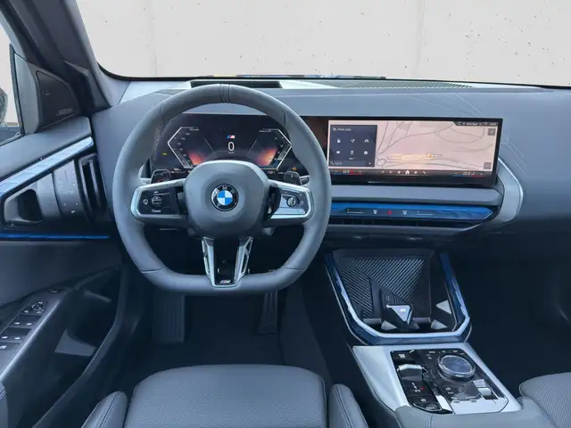 BMW X3 view 10