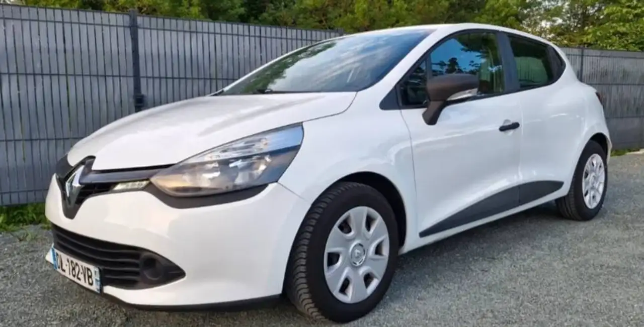 Renault Clio Citadine 5 portes — photo 4
