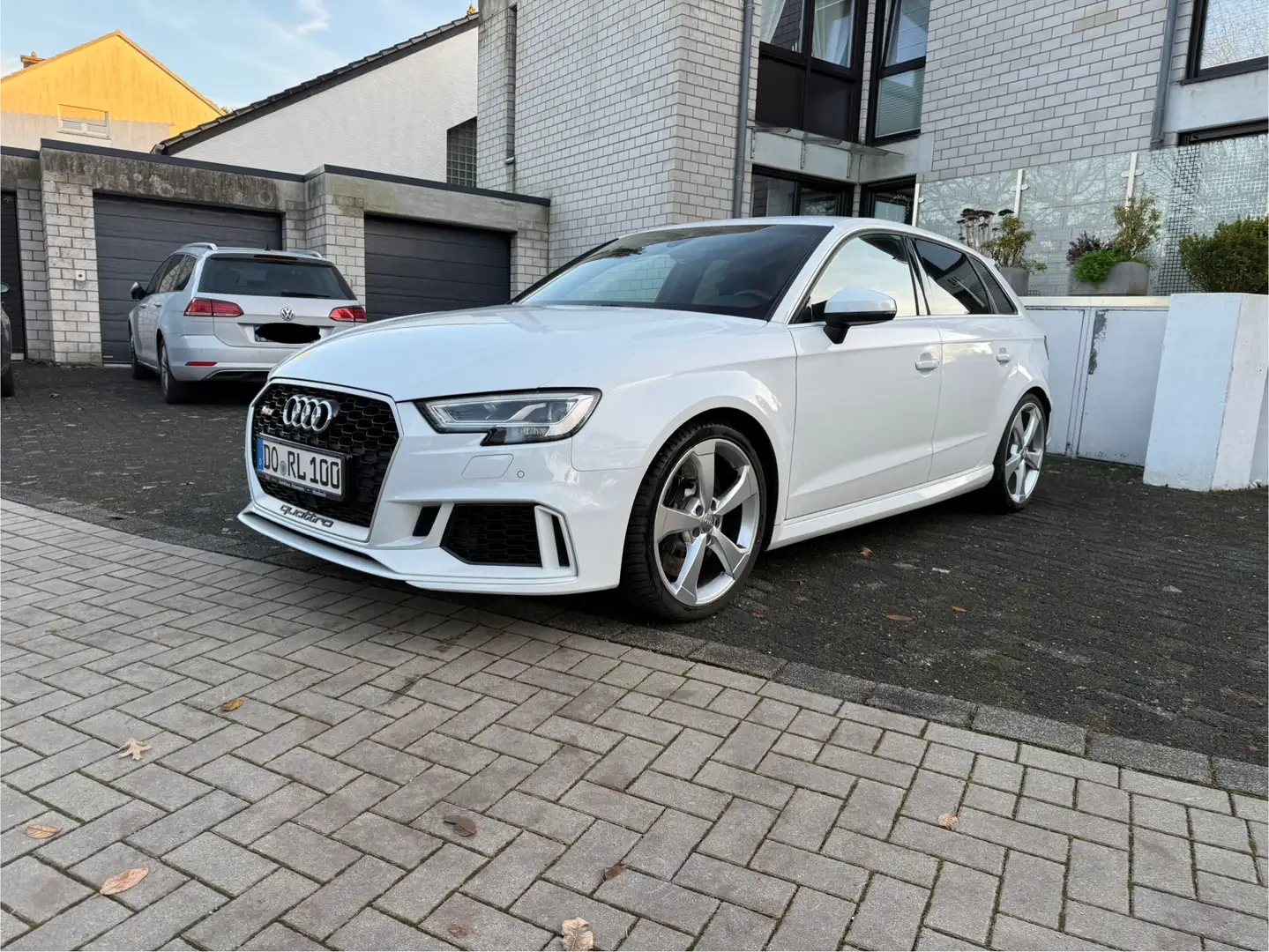 Audi RS3 Sportback I B&O I 280 Km/h I RS AGA Weiß - 1