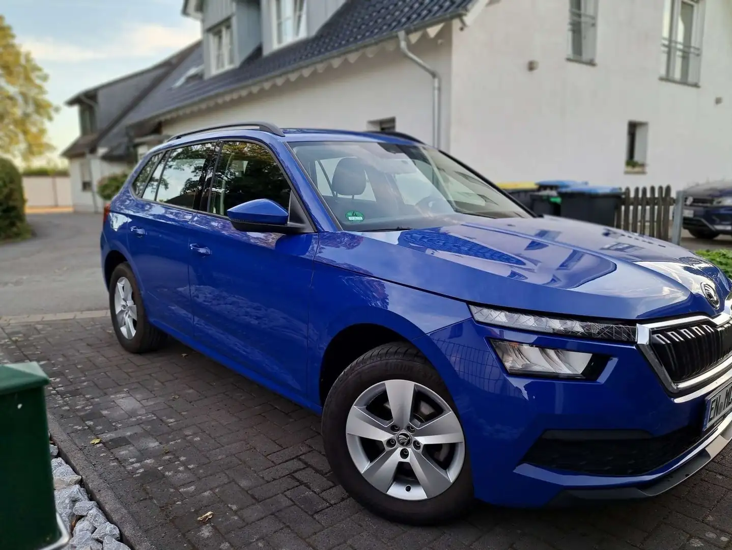 Skoda Kamiq Active Blau - 1