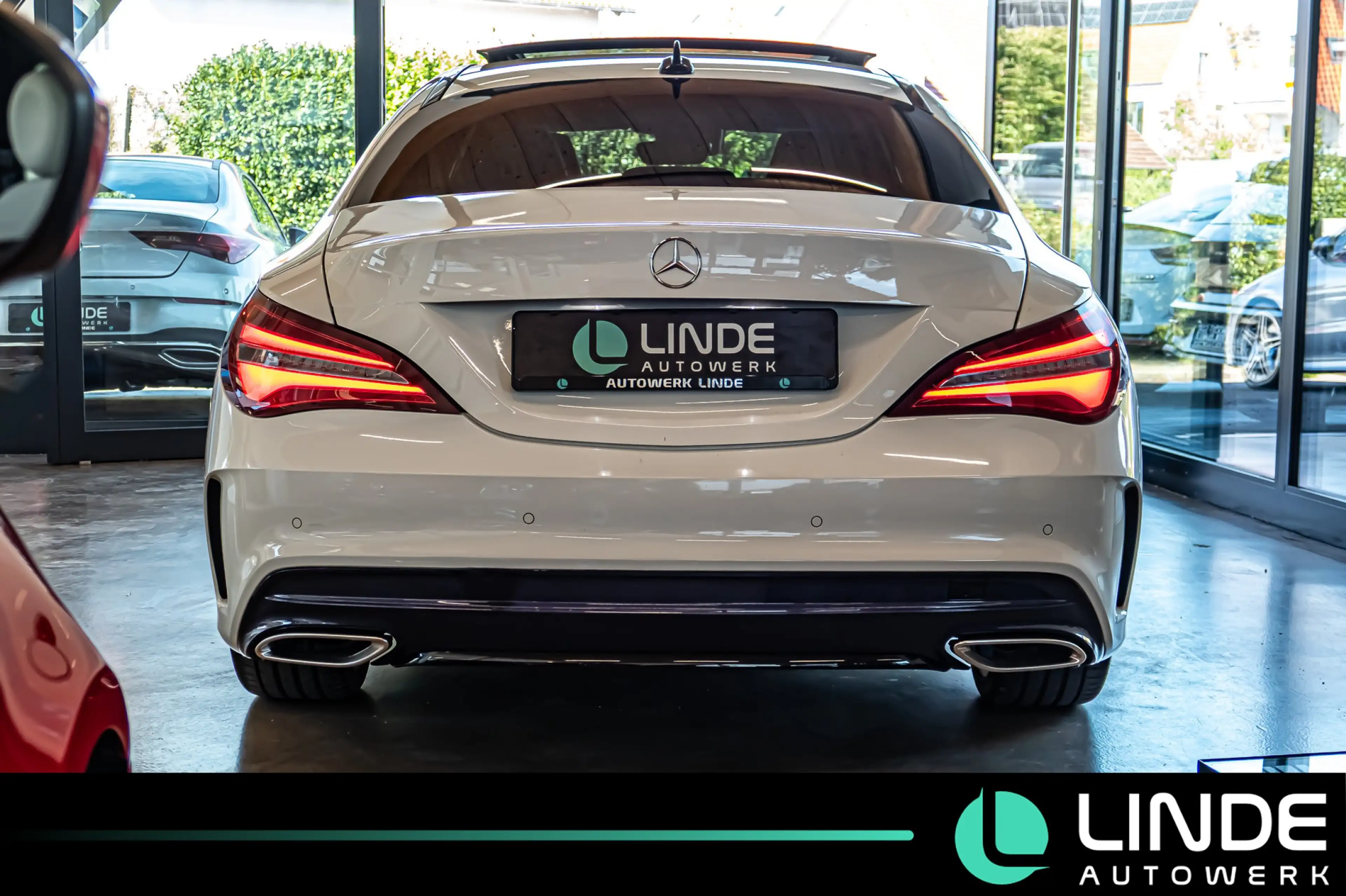 Mercedes-Benz CLA 220 d AMG-LINE|NIGHT|LED|PANO|R.KAMERA|H-K — photo 4