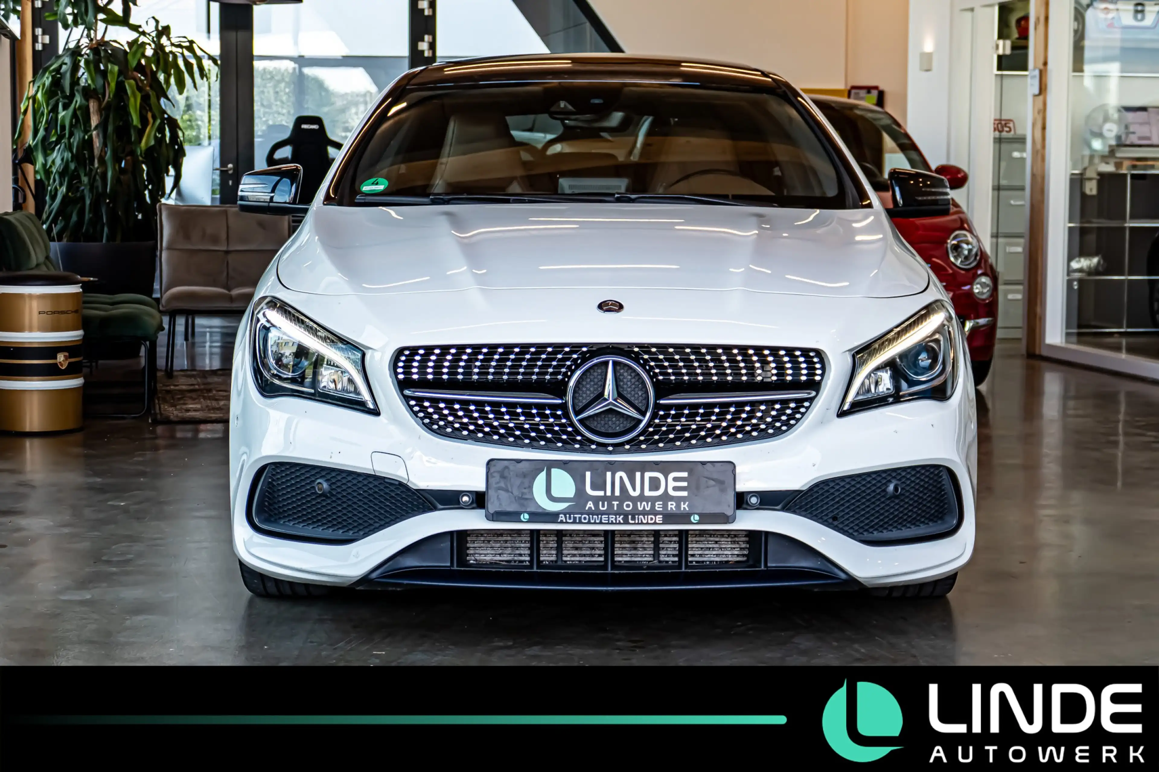 Mercedes-Benz CLA 220 d AMG-LINE|NIGHT|LED|PANO|R.KAMERA|H-K — photo 2