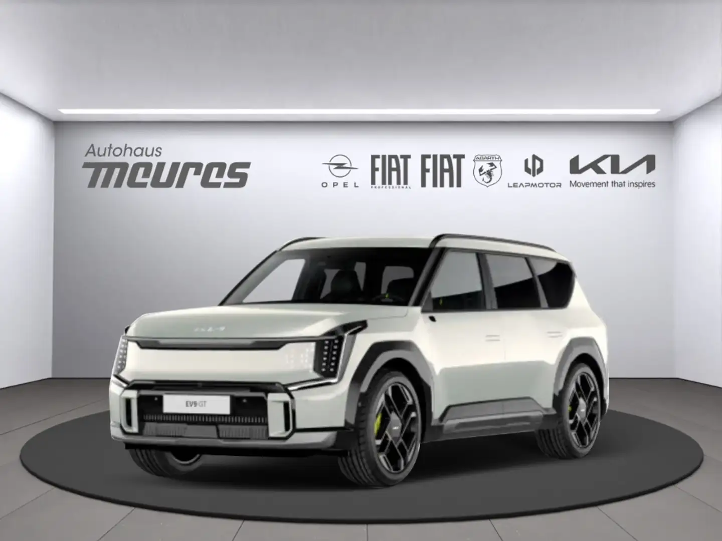 Kia EV9 GT 508 PS AWD 7-Sitzer El. Panodach Massagesitze E Срібний - 1