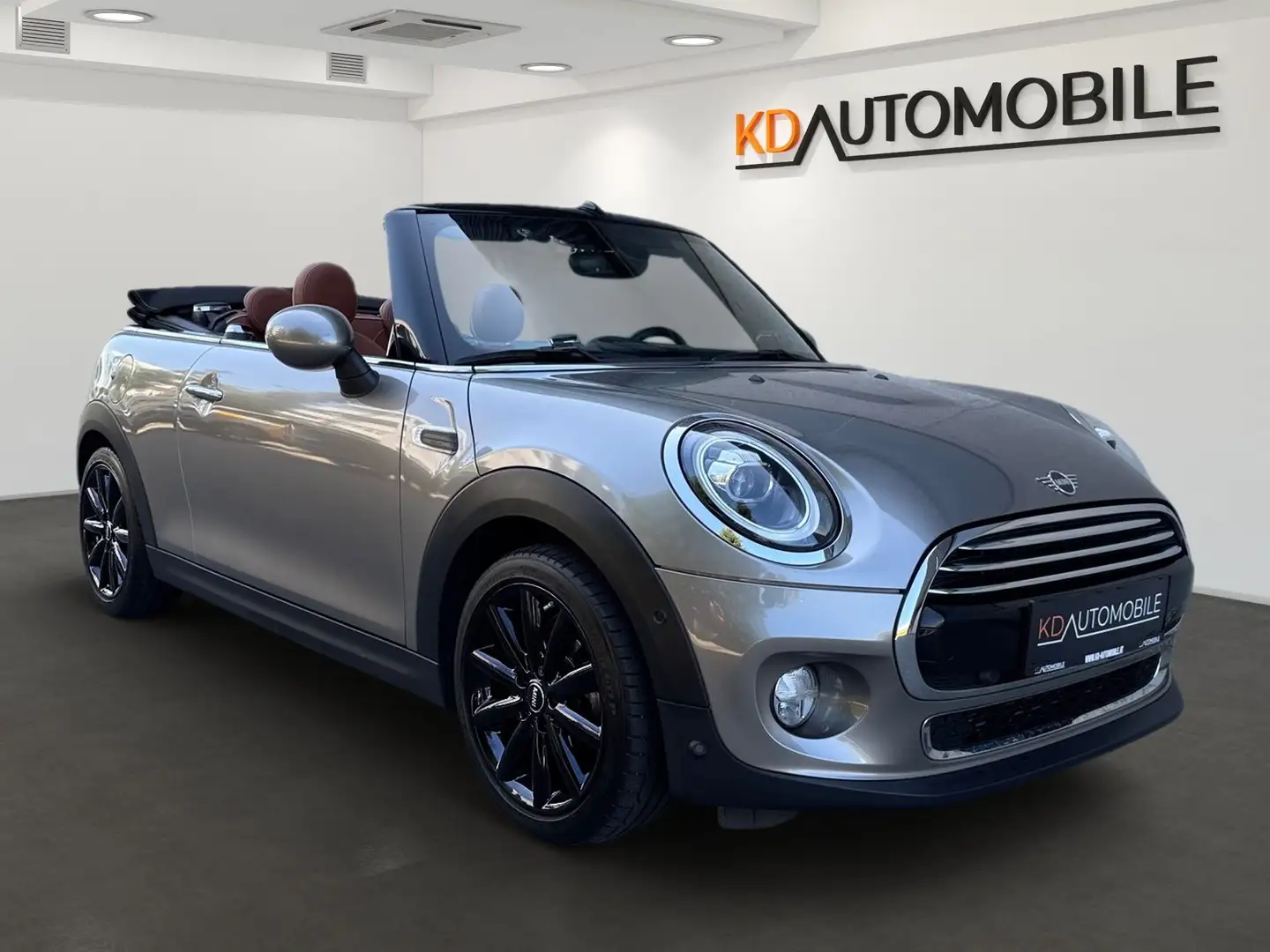 MINI Cooper Cabrio 1.5 Chili Grau - 2