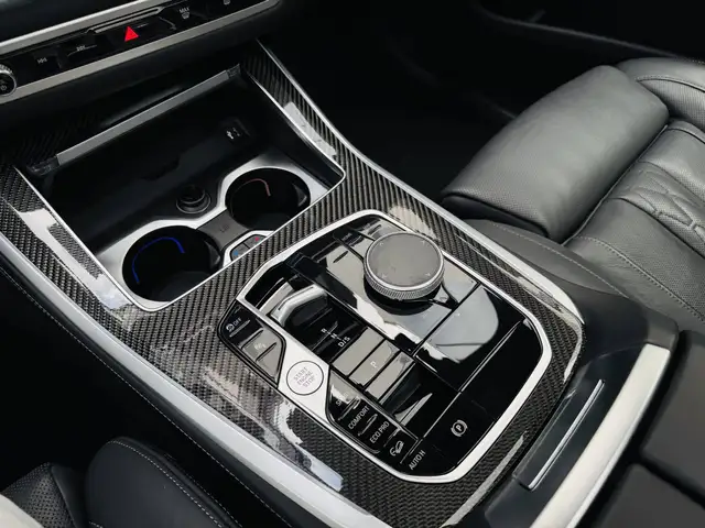 BMW X5 view 15