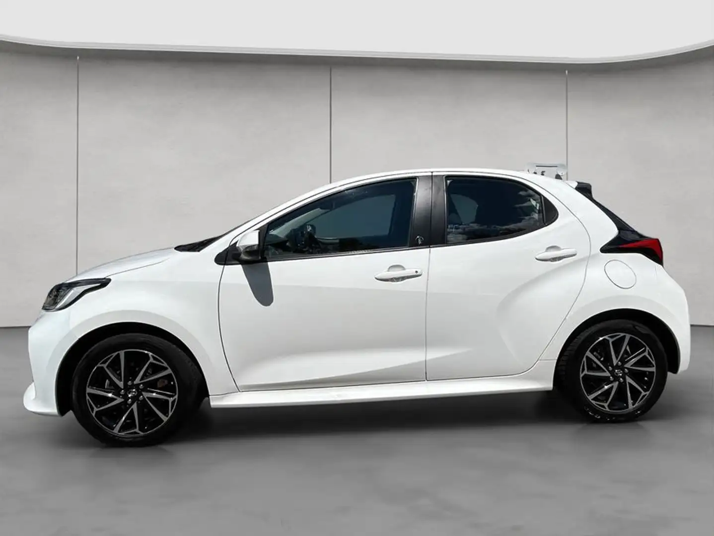 Toyota Yaris Hybrid 1.5 VVT-i Team D Navi Blanc - 2