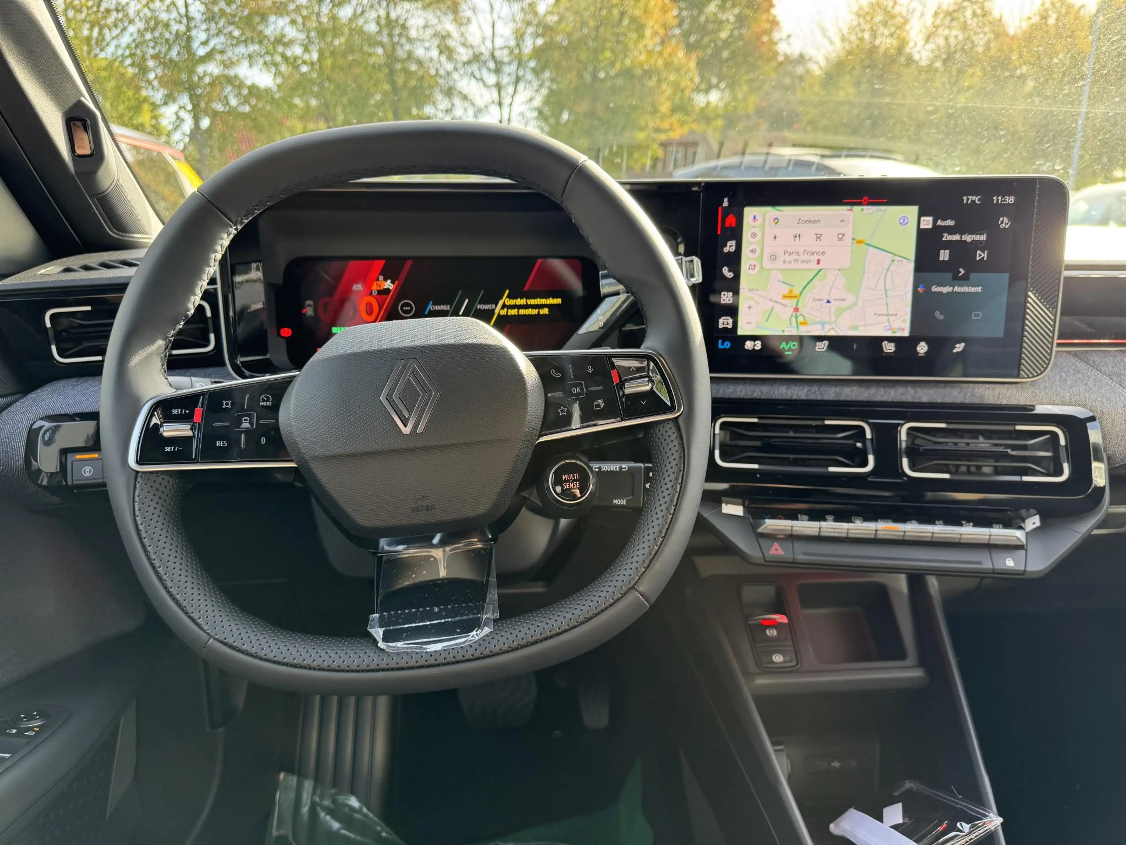 Renault R 5 comfort range techno 52 kWh+Pack Winter!! — photo 11