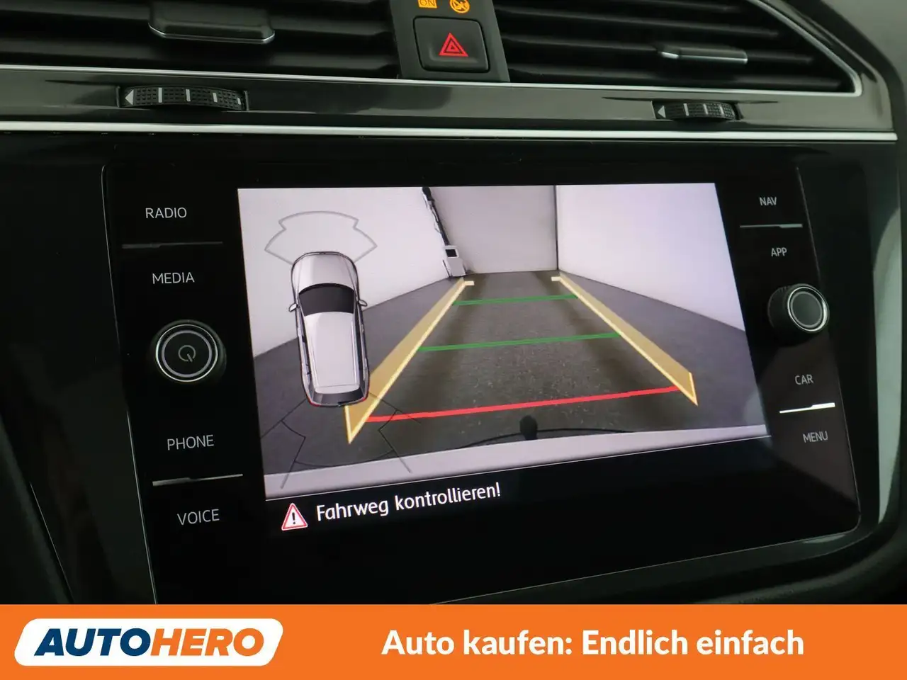 Volkswagen Tiguan 2.0 TDI Comfortline 4Motion BlueMotion Tech R-Line, миниатюра 21