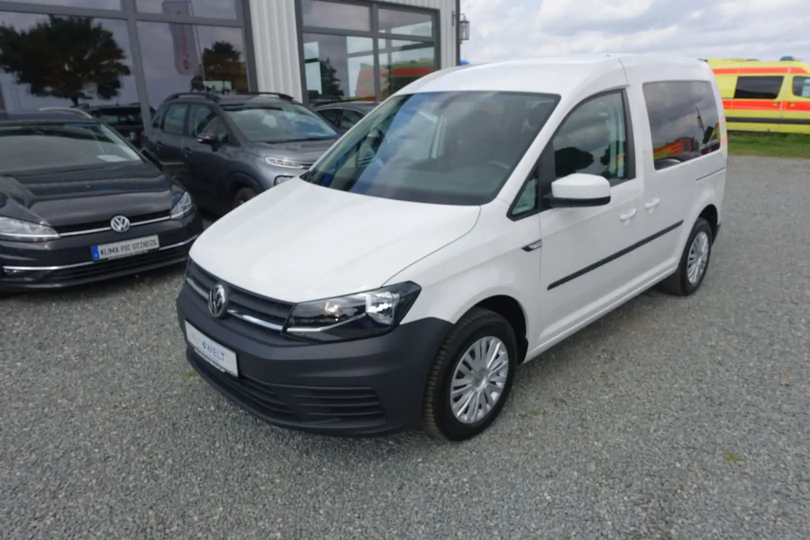 Volkswagen Caddy 1.2 TSI KLIMA SITZH PDC 1.HAND TÜV NEU Weiß - 2