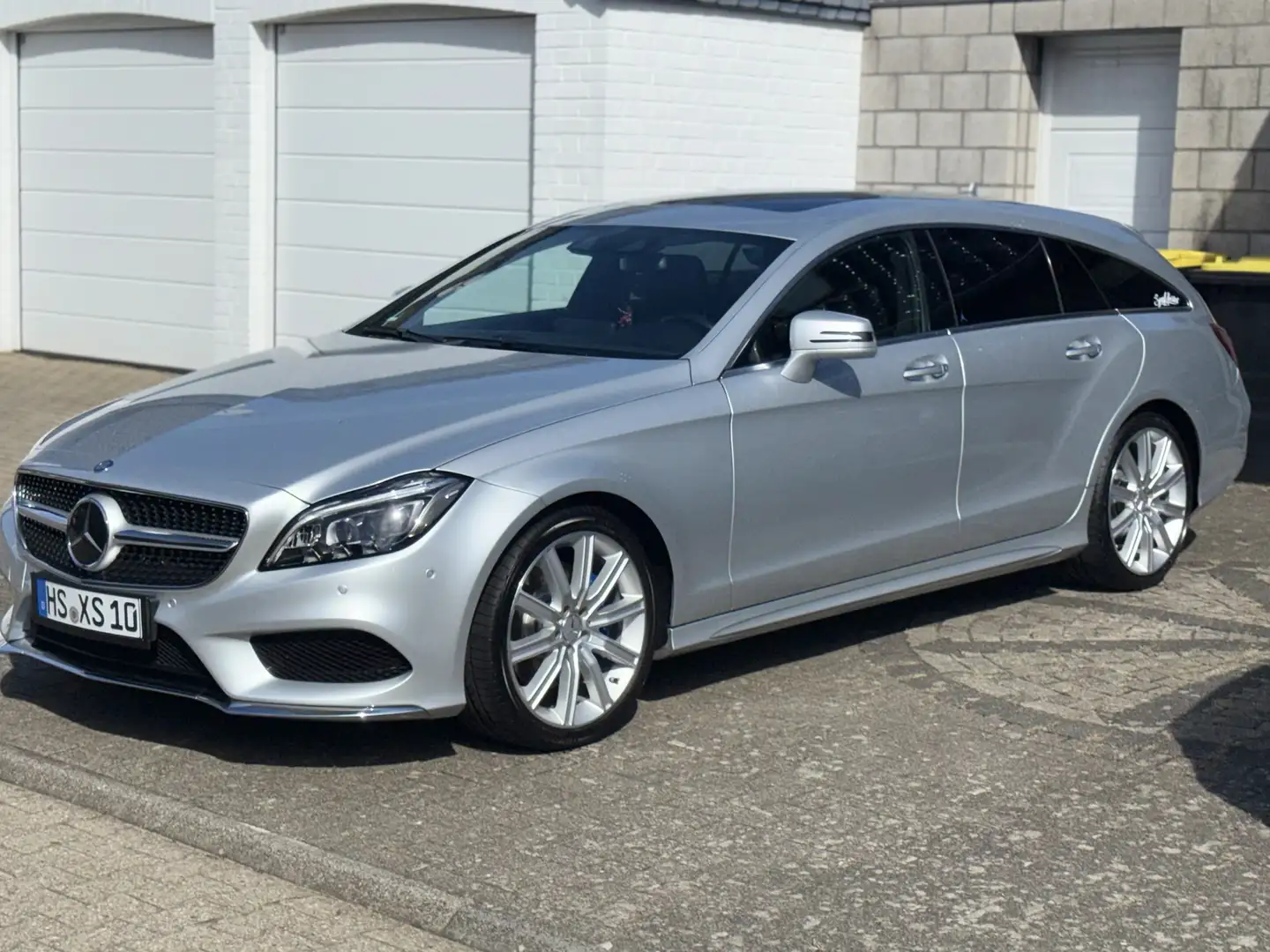 Mercedes-Benz CLS 350 CDI Bluetec 9-Tronic AMG-Paket Grau - 2