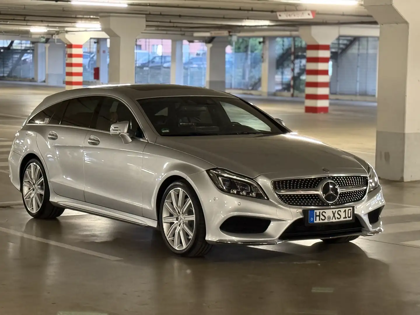 Mercedes-Benz CLS 350 CDI Bluetec 9-Tronic AMG-Paket Серый - 2