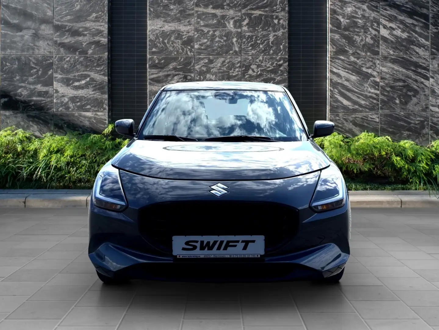 Suzuki Swift 1.2 Hybrid AllGrip Club Gris - 2