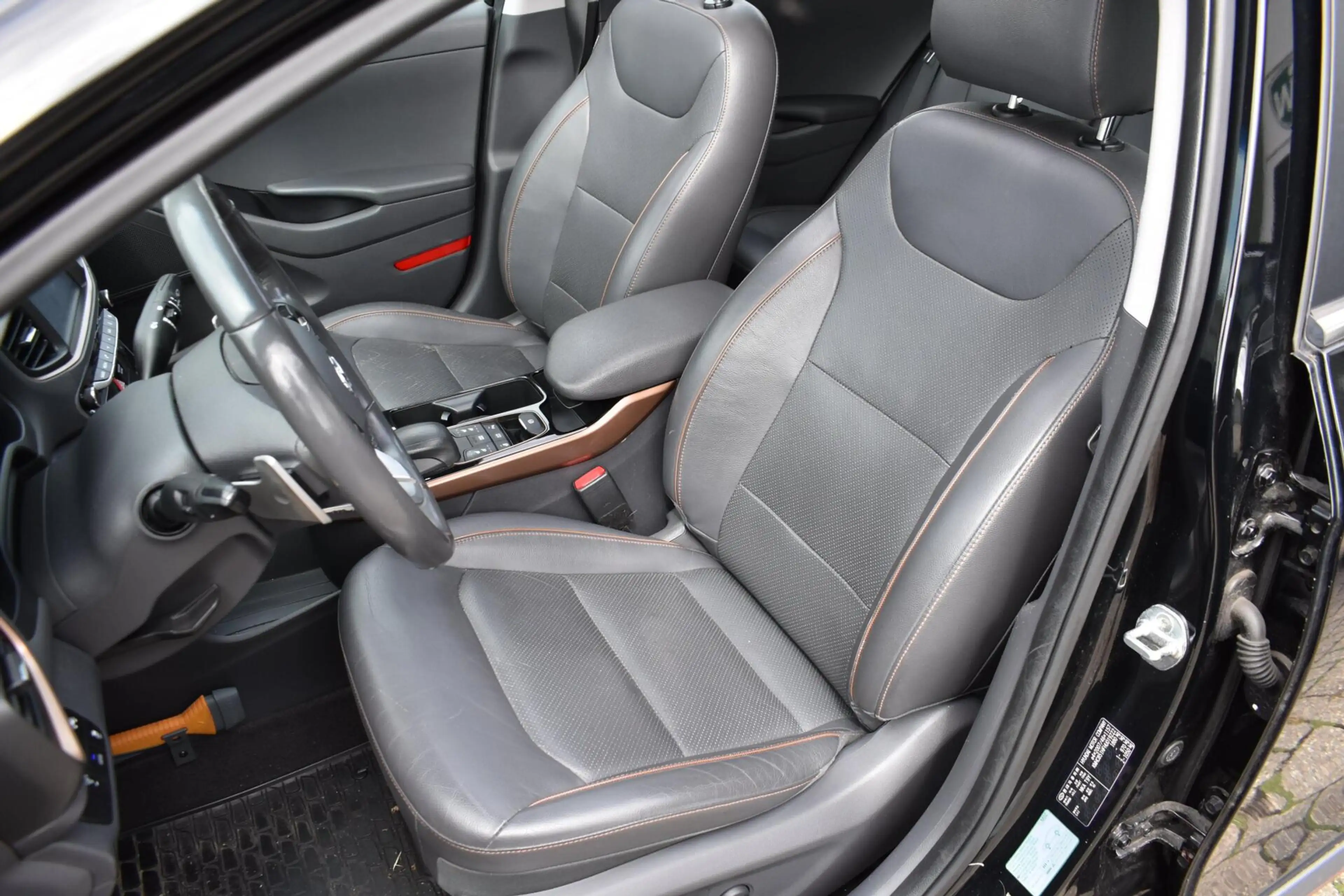 Hyundai IONIQ Premium EV | Schuifdak | Leder | Memory | Infinity — photo 7