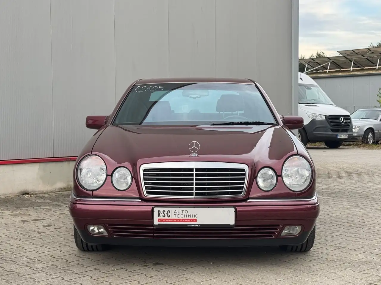 Mercedes-Benz E 420 1.Hand ,Scheckheft, kein Winter,H-Kennz., foto 3