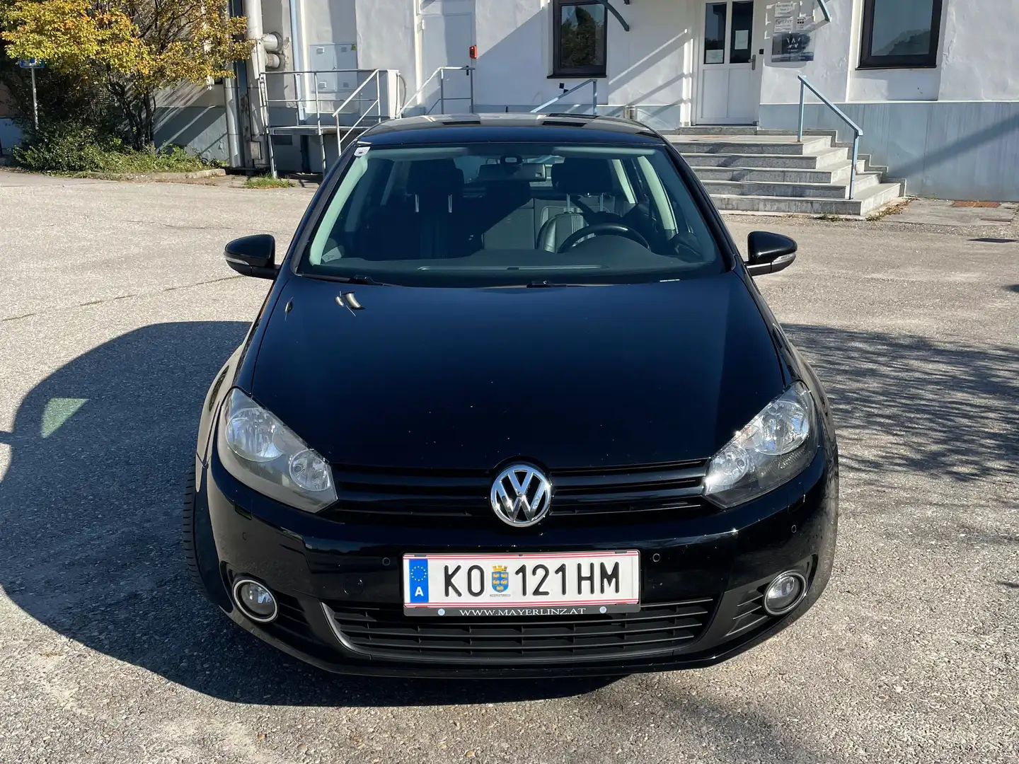 Volkswagen Golf Golf 6 MATCH EDITION 1.6 TDI Schwarz - 1