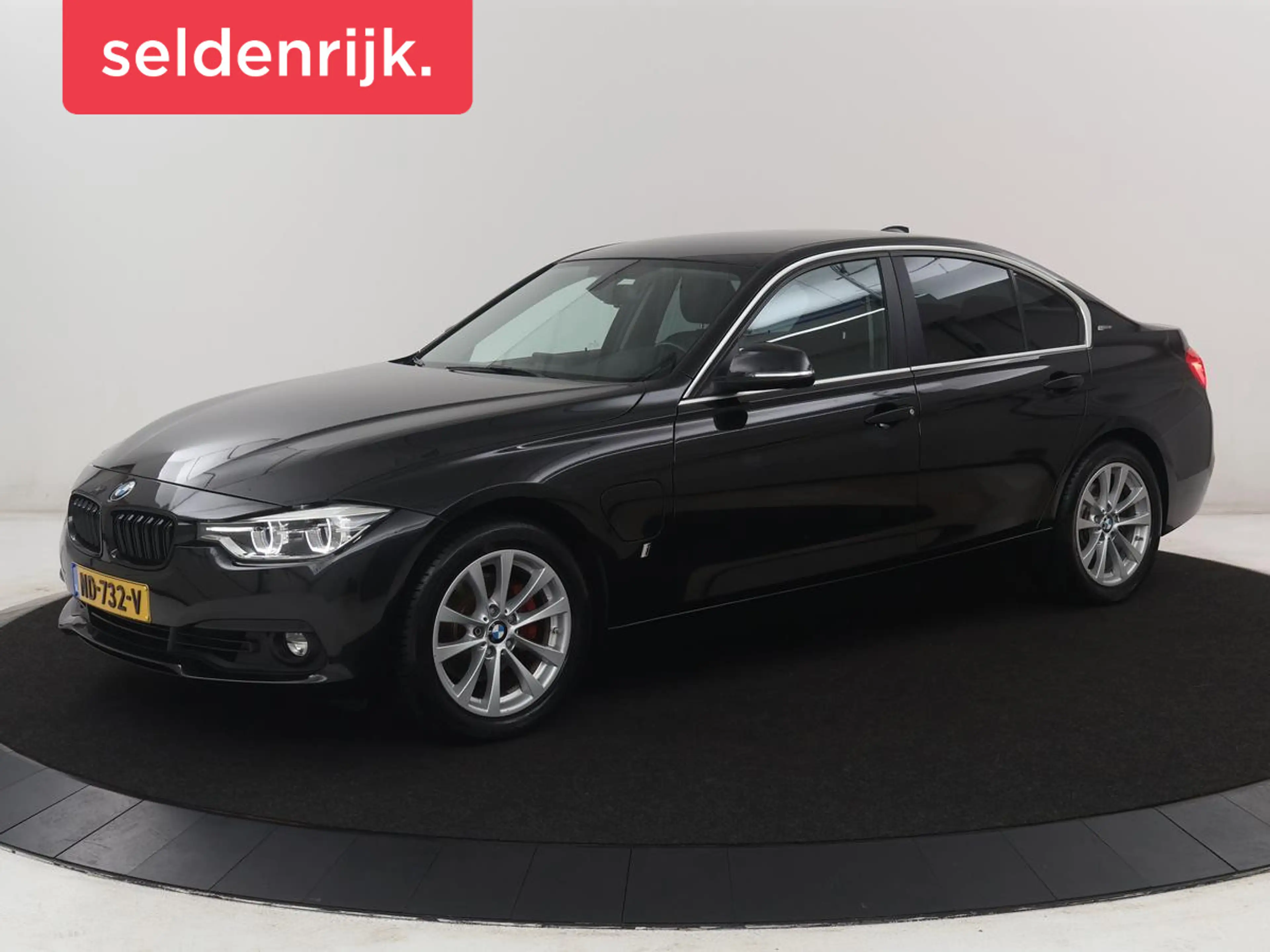 BMW 330 3-serie 330e Centennial High Executive | SOH 86,6%