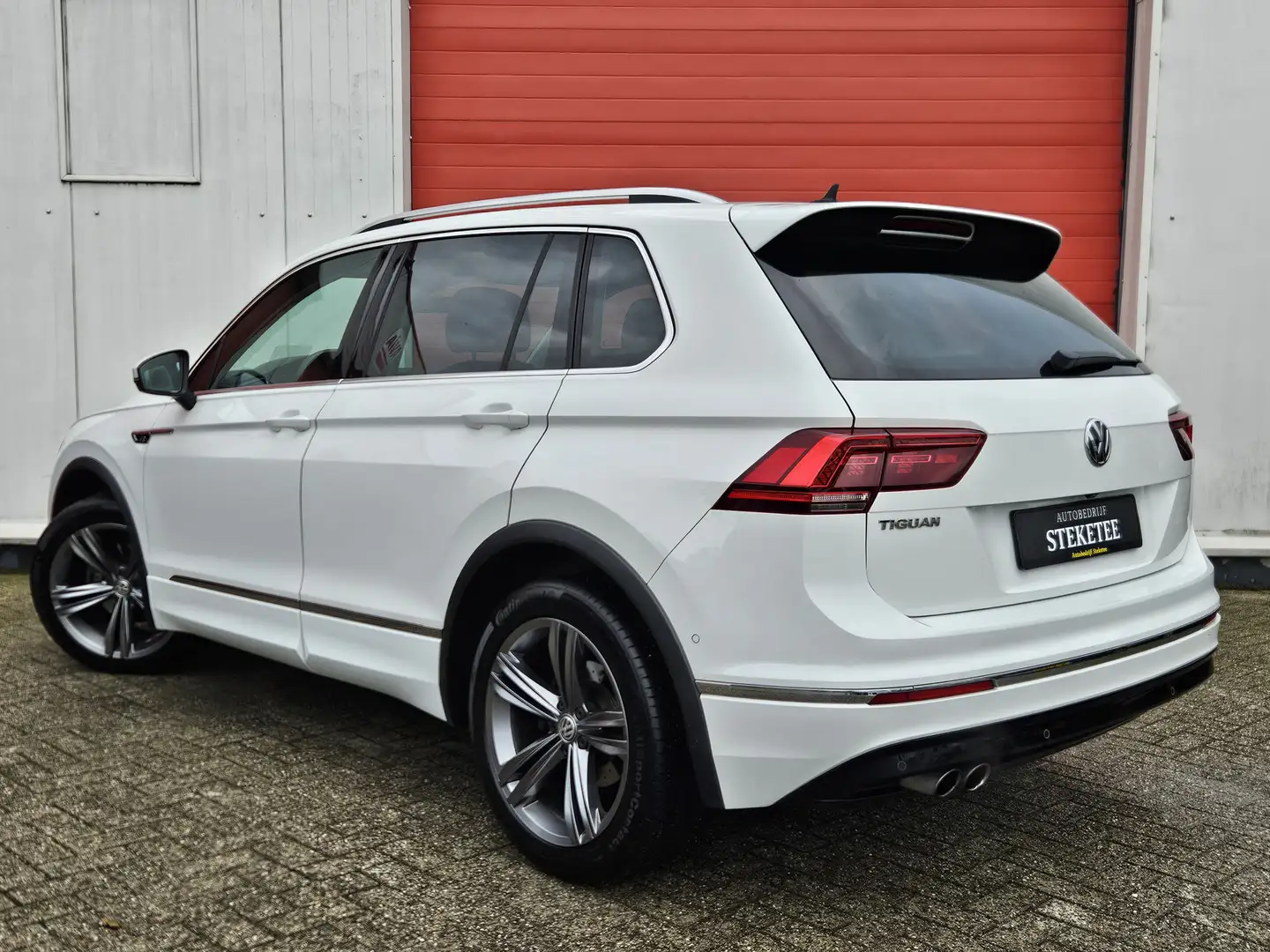 Volkswagen Tiguan 1.4 TSI ACT Highline Business R | ACC | Head-up Wit - 2