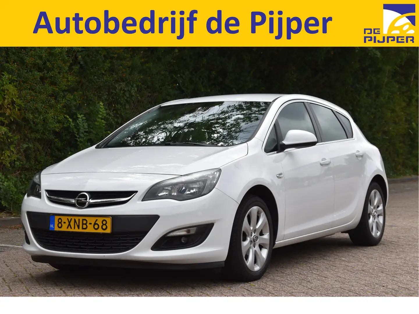 Opel Astra 1.4 Turbo Blitz | NL-Auto | Nav | Cruise Contr | B Wit - 1