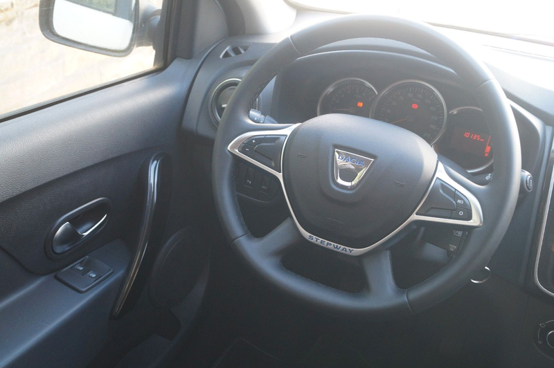 Dacia Sandero II Stepway Celebration +Navi+Kamera+ — photo 20