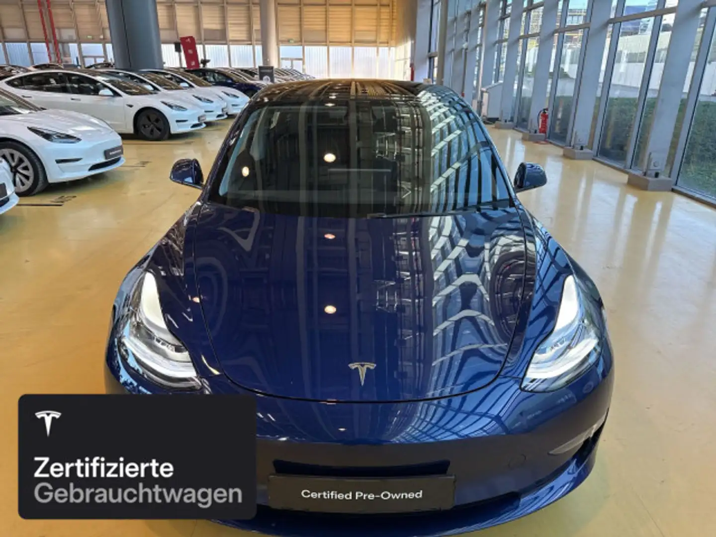 Tesla Model 3 Long Range AWD Blau - 2