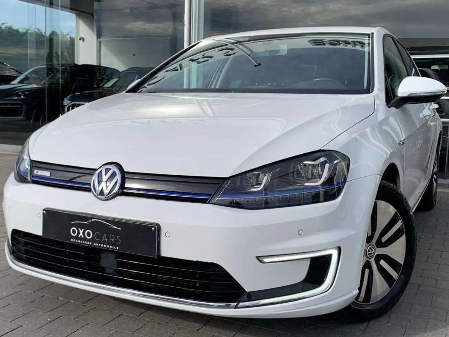 Volkswagen Golf 100% Electrique / Xenon / Grand Gps / Garantie Blanc - 1