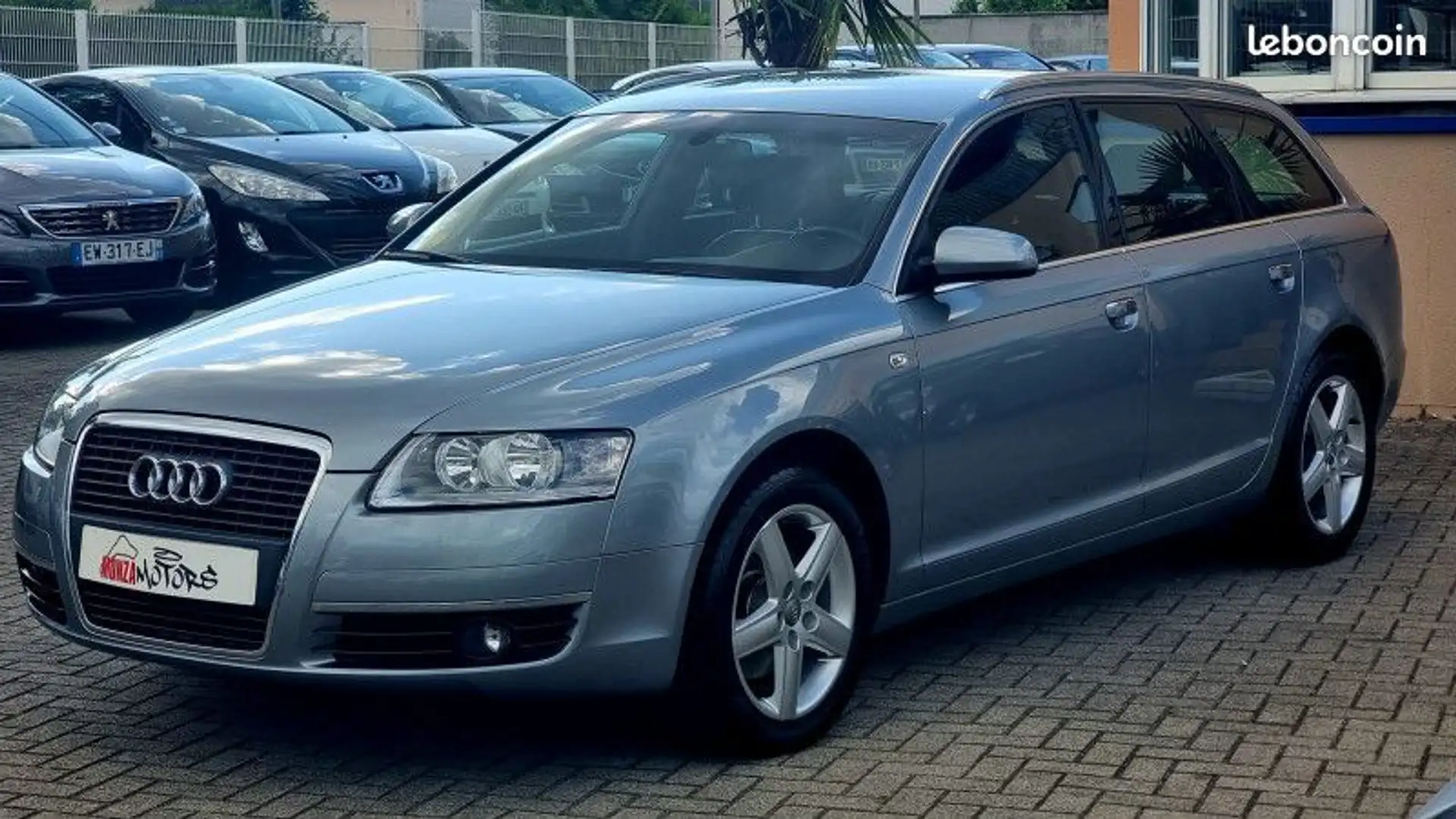 Audi A6 2.0 TDI 140CH AMBITION LUXE Gris - 1