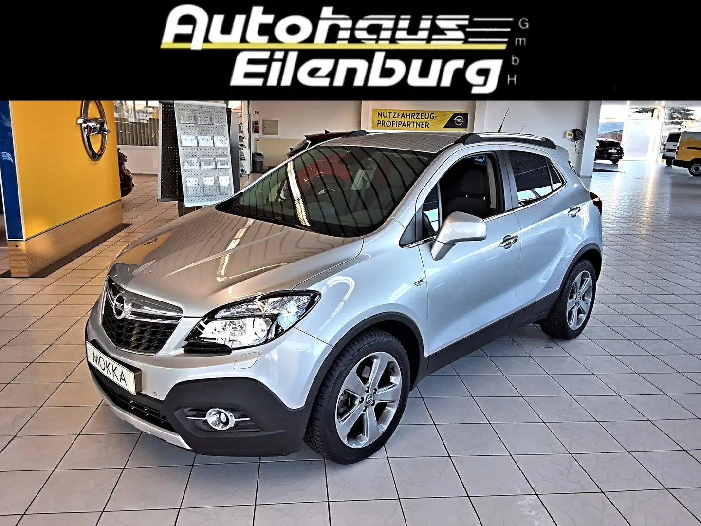Opel Mokka 1.4 140PS Inno.4x4 Xenonlicht,Navi,AHZV.,Allwetter Silber - 1