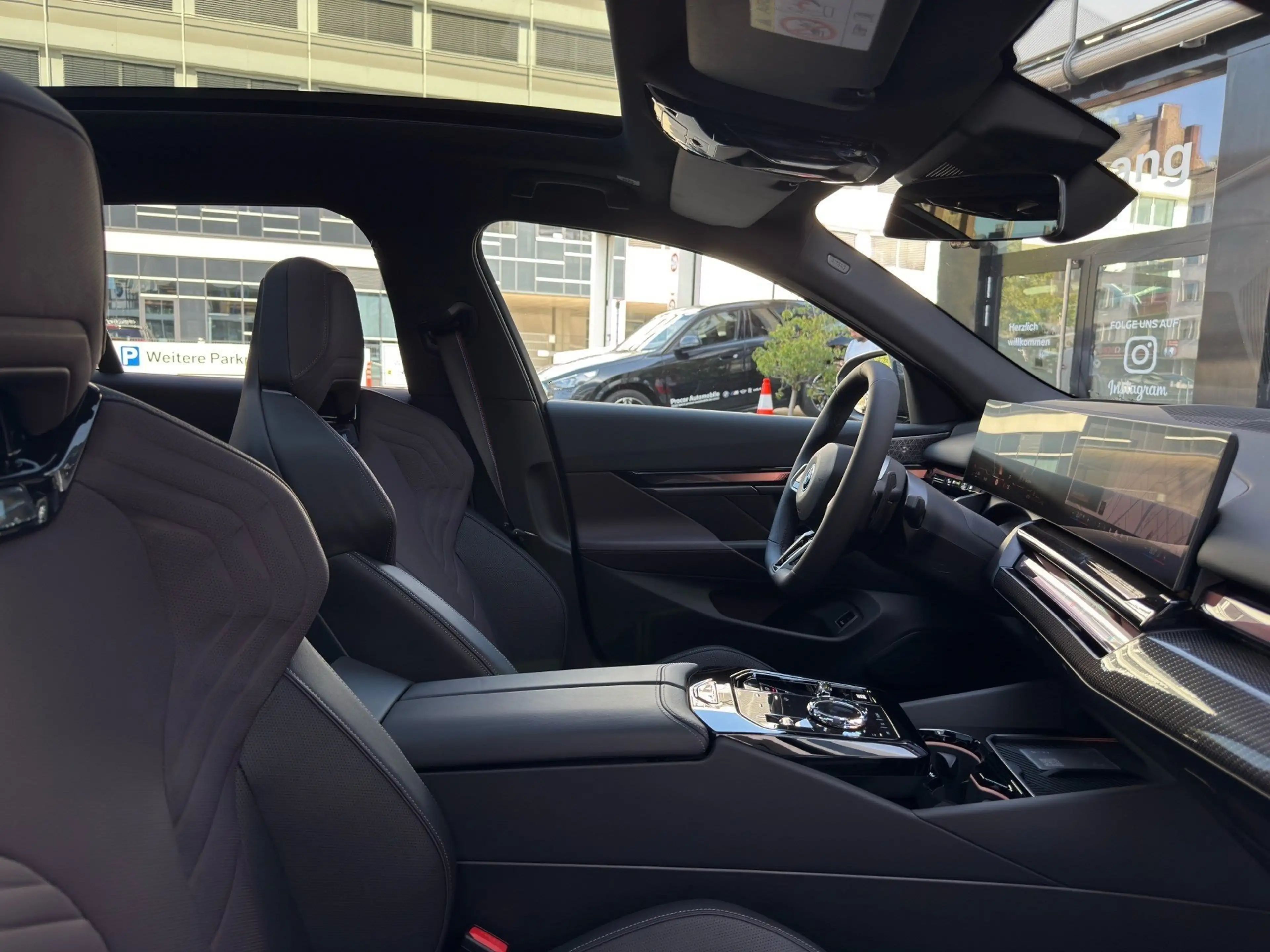BMW 550 e xDrive M Sport DA/PA Prof AHK PANO 21'' — photo 4