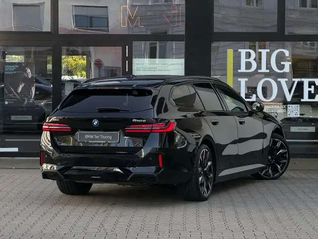 BMW M view 2