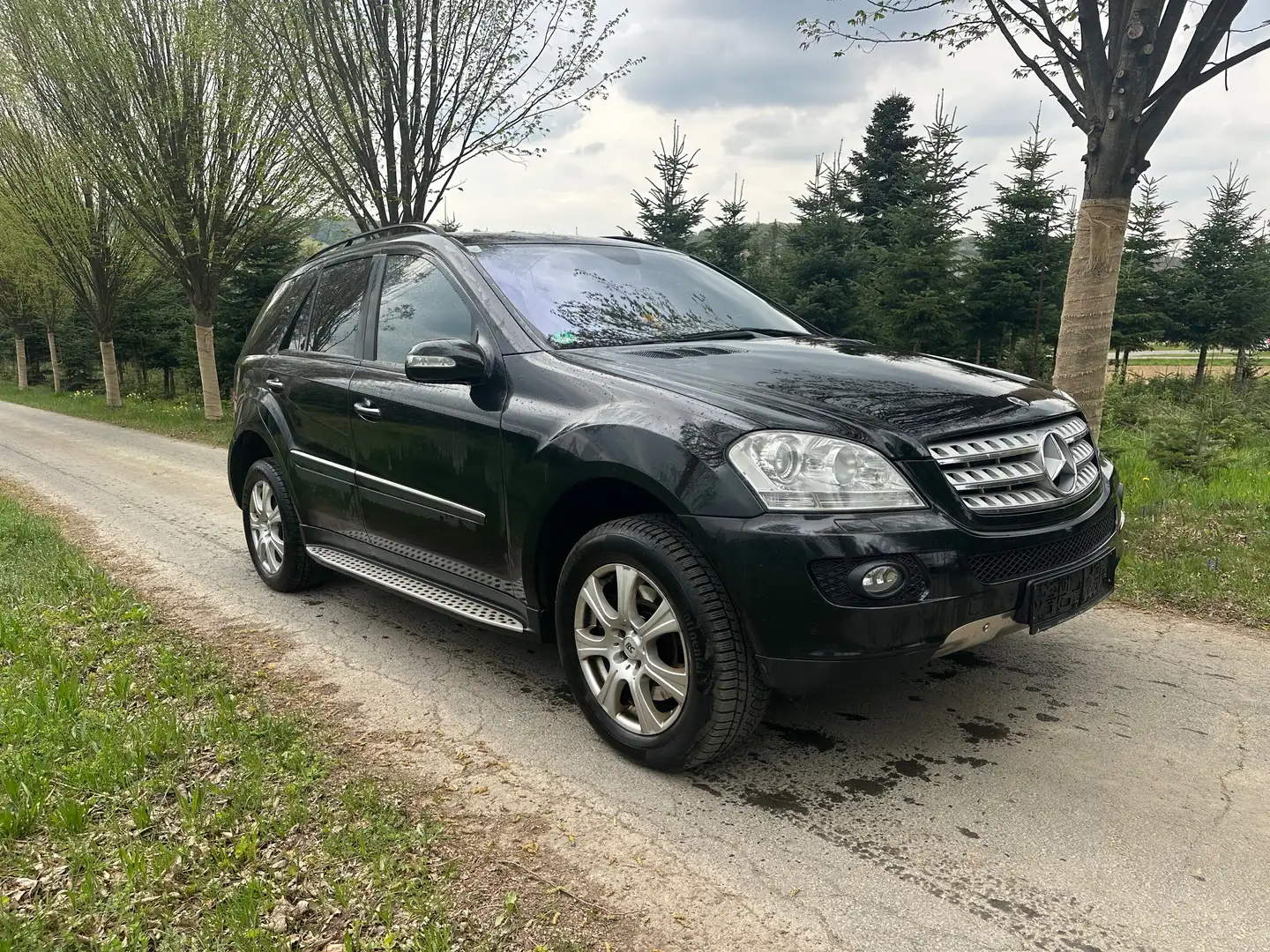 Mercedes-Benz ML 420 ML 420 CDI 4MATIC Aut. DPF Schwarz - 1