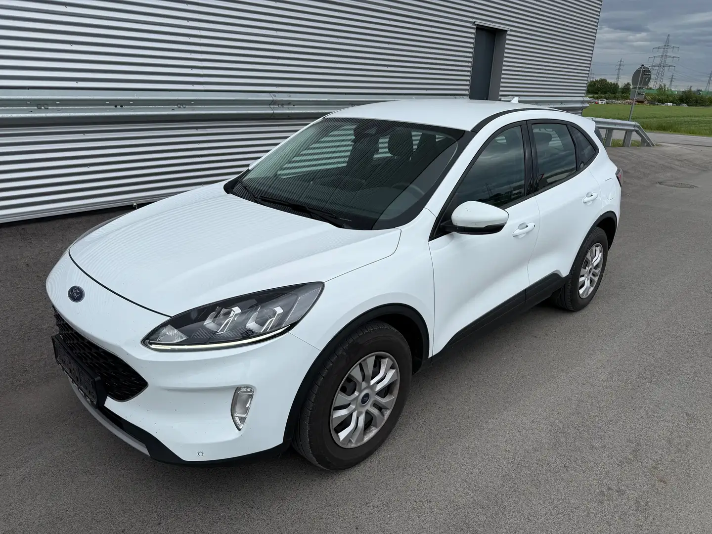 Ford Kuga 1,5 EcoBoost Cool & Connect ID:57 Weiß - 1