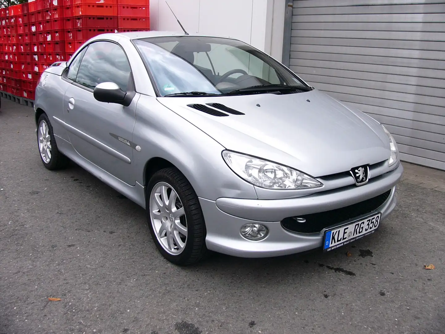 Peugeot 206 cc Cabrio Quiksilver Klimaautomatik Tüv 1/24 Argento - 2