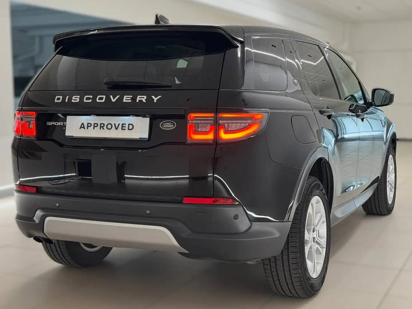 Land Rover Discovery Sport LAND ROVER 2.0D I4-L.Flw 150 CV AWD Auto S Noir - 2