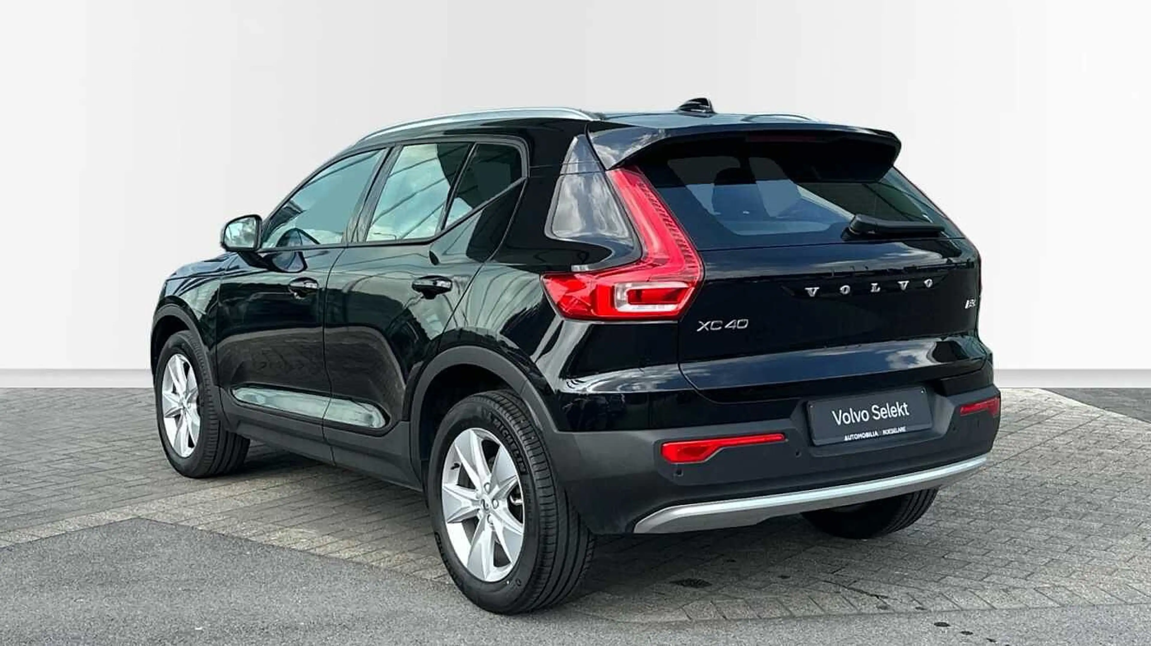Volvo XC40 Core B3 Mild-hybride | Zetelverwarming | Camera | — photo 2