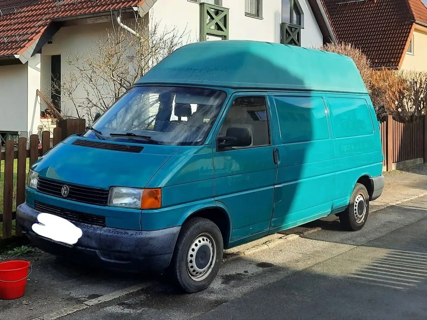Volkswagen T4 mit Hochdach zum Ausbauen Verde - 1