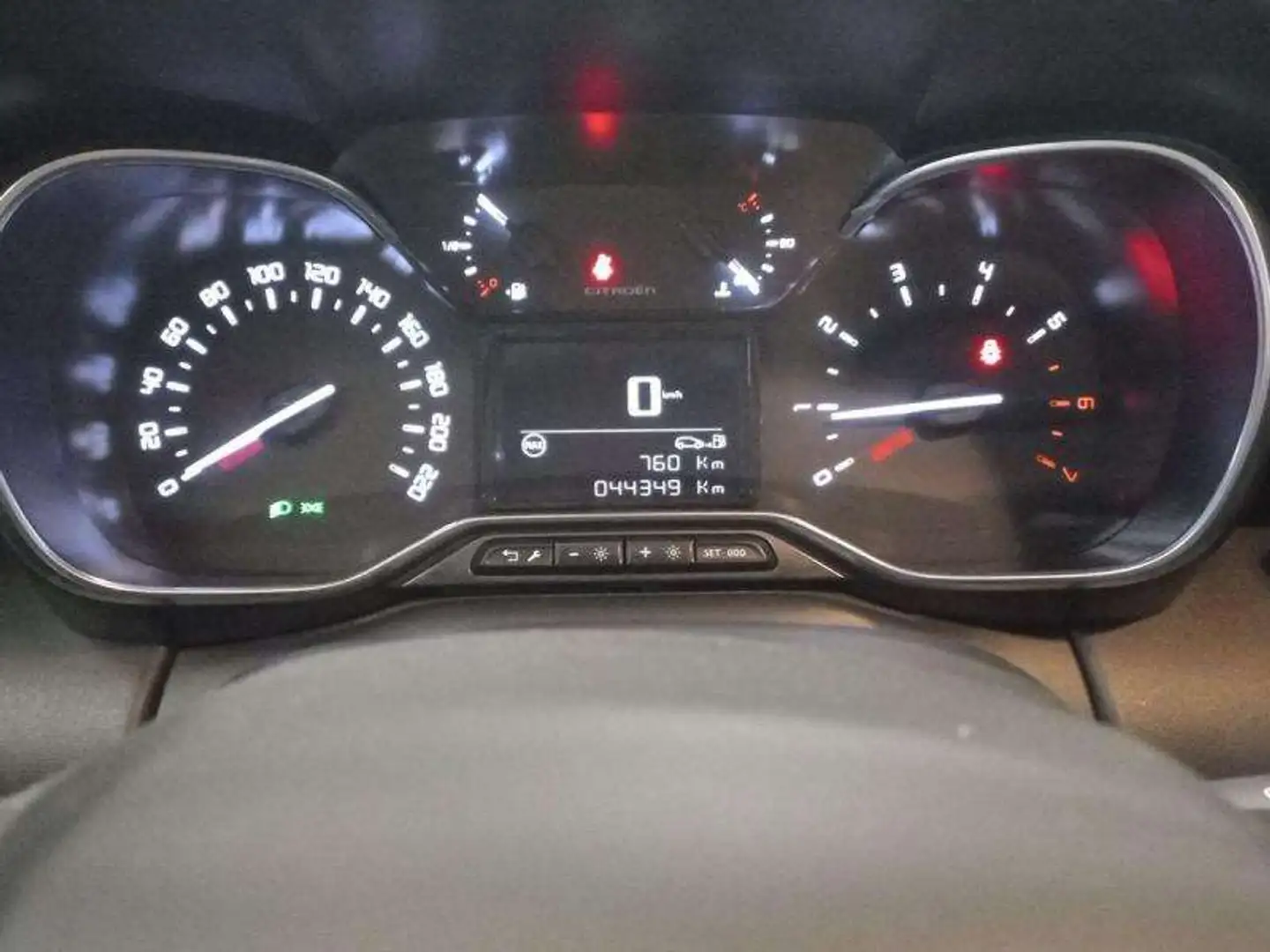Citroen C3 Aircross BlueHDi 110ch S\\u0026S Shine Gris - 2