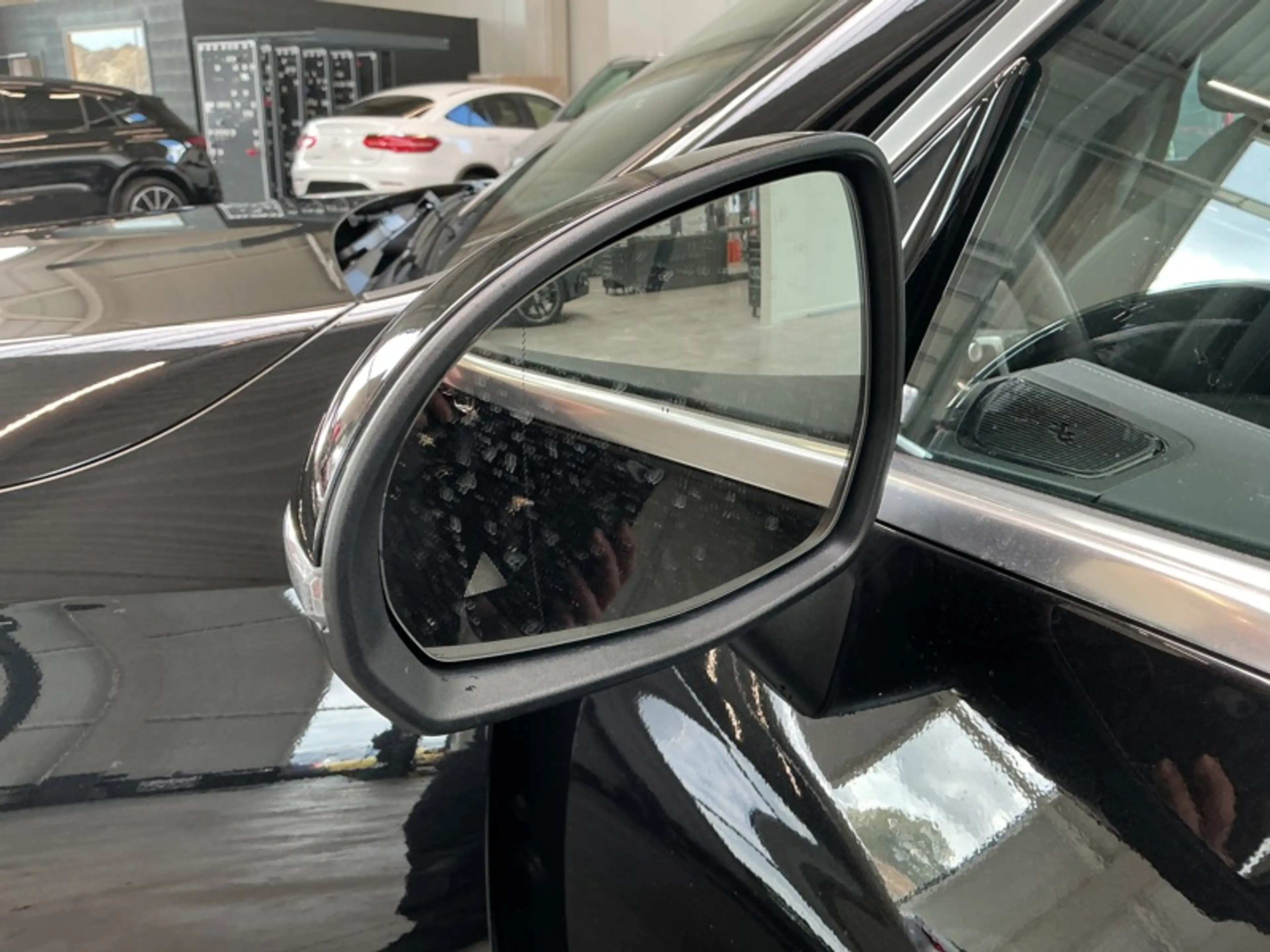 Mercedes-Benz GLC 200 d 4MATIC AMG Line Toit Pano — photo 15