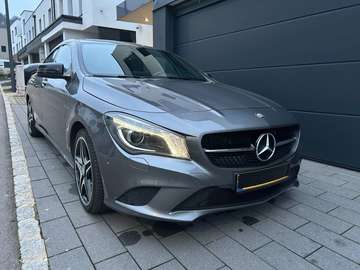 CLA 200 (CDI) d 7G-DCT AMG Line