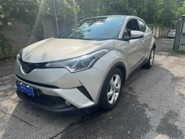 Toyota C-HR C-HR I 2016 1.8h Active 2wd e-cvt  UNICO PROPRIETARIO