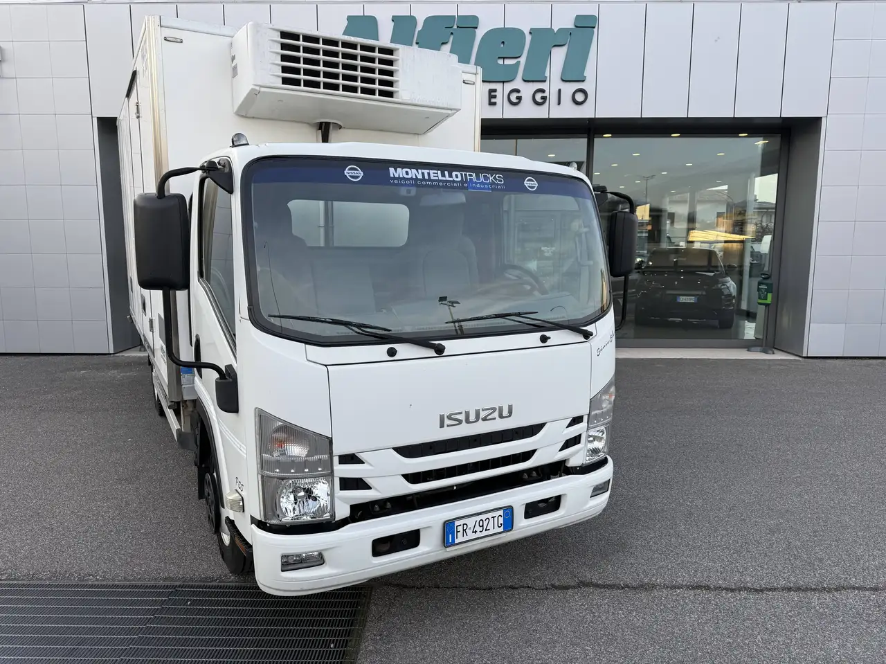 Isuzu NPR