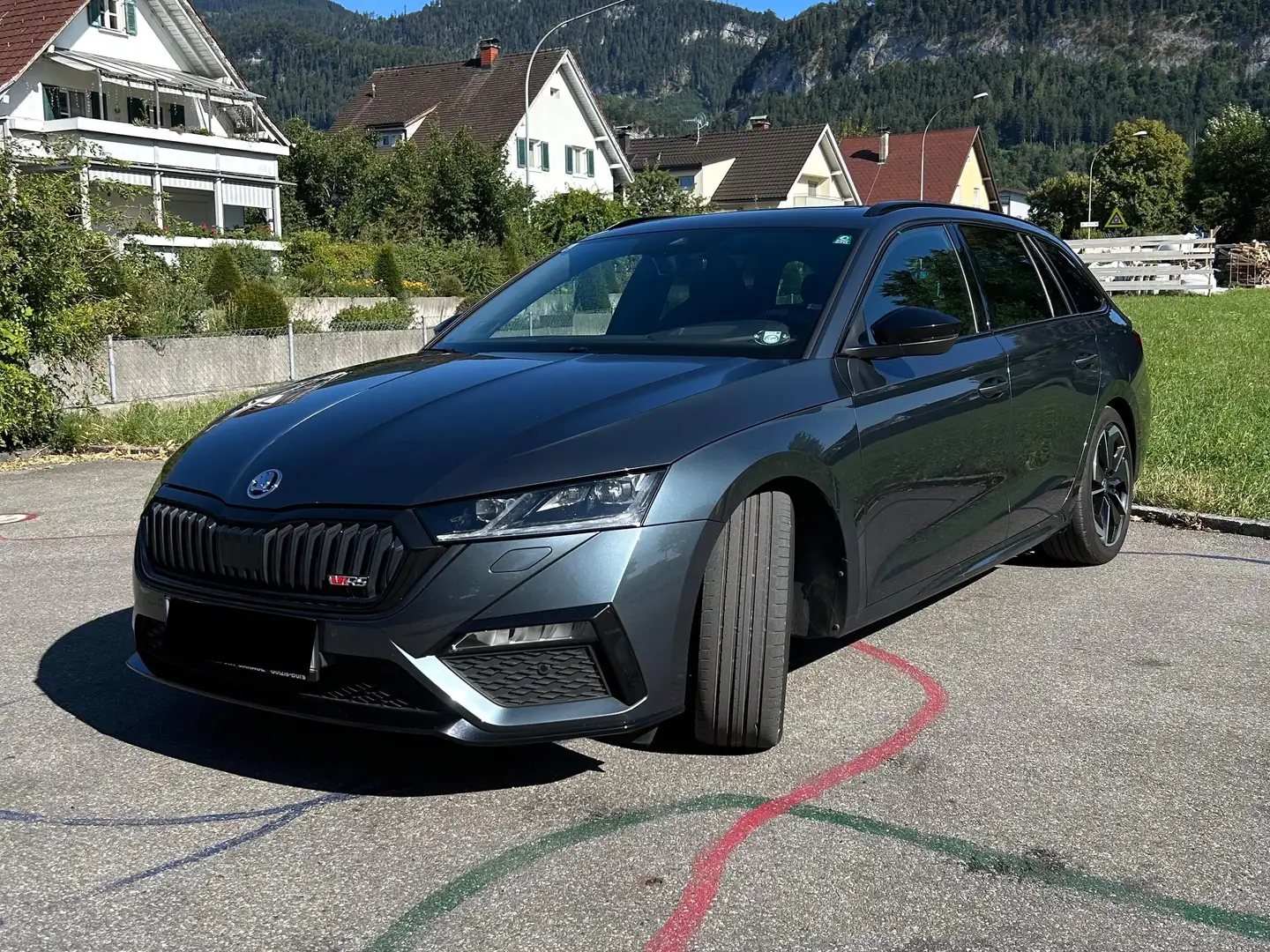 Skoda Octavia Octavia Combi 2,0 TDI RS DSG RS Grau - 1